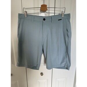Travis Mathew Light Blue Performance Golf Shorts Mens Size 36